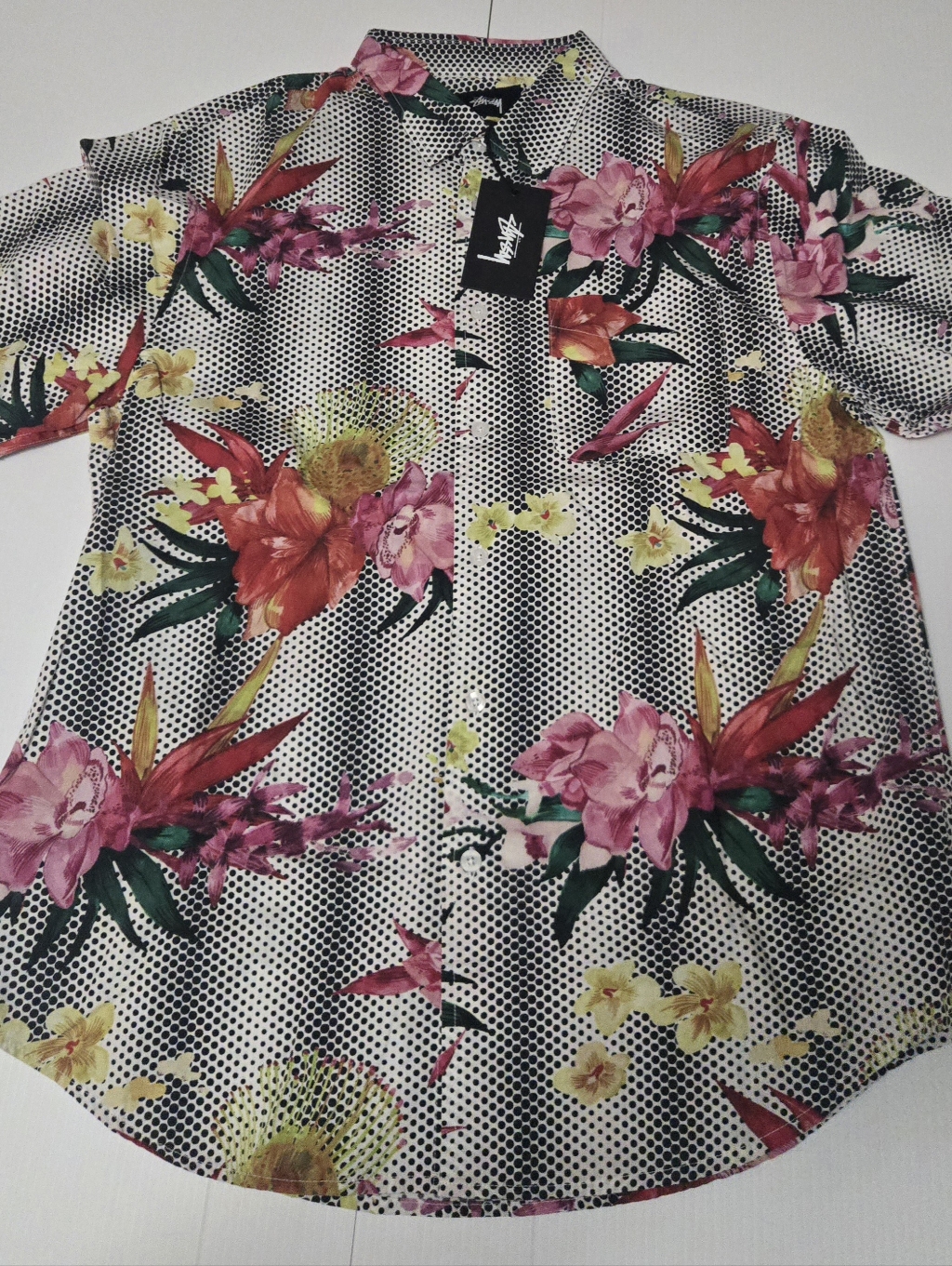 Stussy Rare New With Tags 2016 Drop, Out Of Stock, Psychedelic Floral Dot Shirt